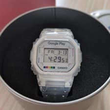 G SHOCK DW 5600UE Limited Edition