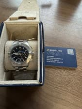 Breitling Avenger B01 Chrono 44mm Black Dial on Bracelet AB0147