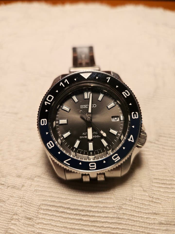 Custome Seiko SKX 200m Diver on Uncle Seiko Bracelet + Extras