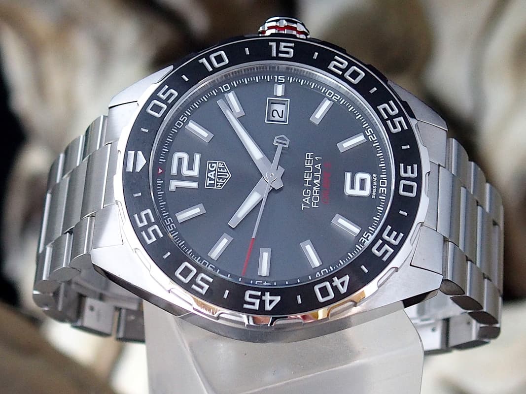 FS: TAG Heuer Formula 1 Calibre 5 Automatic WAZ2011.BA0842 Excellent w/ Box