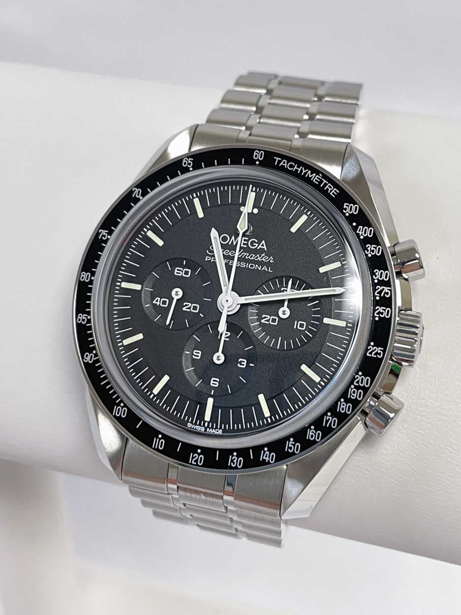 FS: Omega Speedmaster Moonwatch Sapphire 310.30.42.50.01.002 LNIB