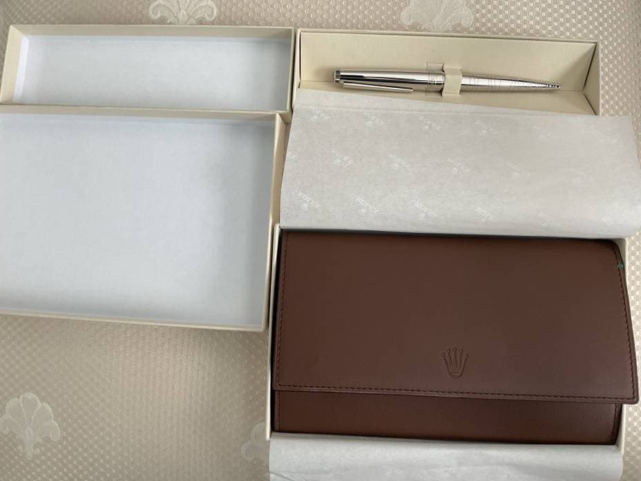 FS: New Rolex Travel Case and Pen