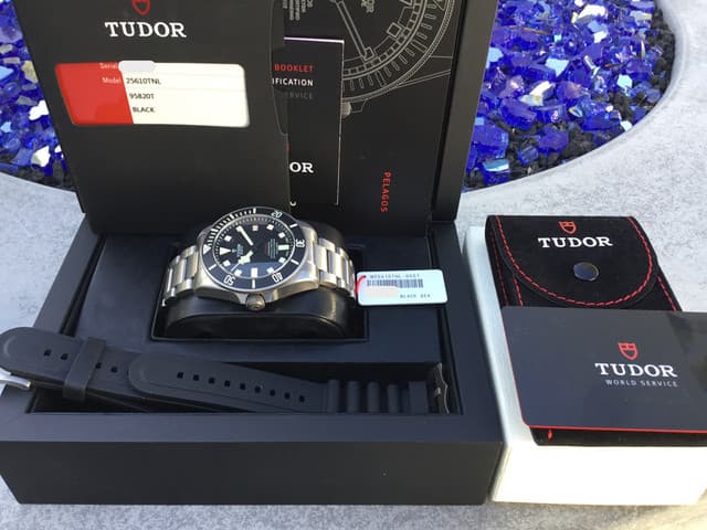 FS: Tudor Pelagos Left Hander 25610TNL