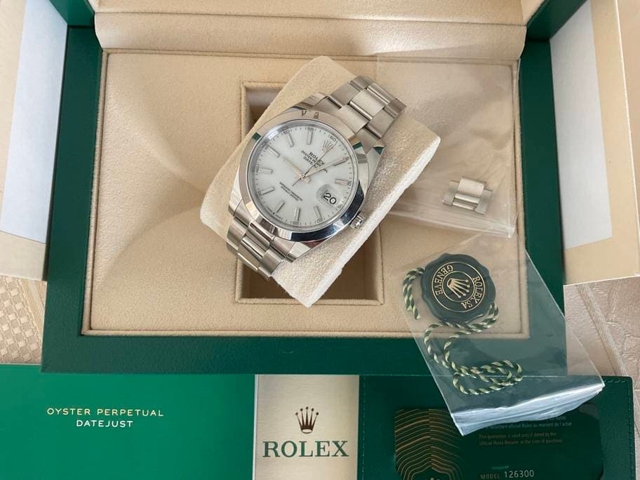 FS: LNIB Rolex SS Datejust 41 Model Reference 126300